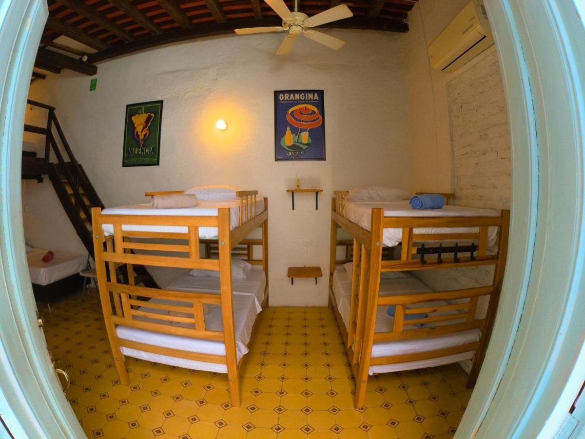 Hostal Espanolete Santa Marta  Exterior photo